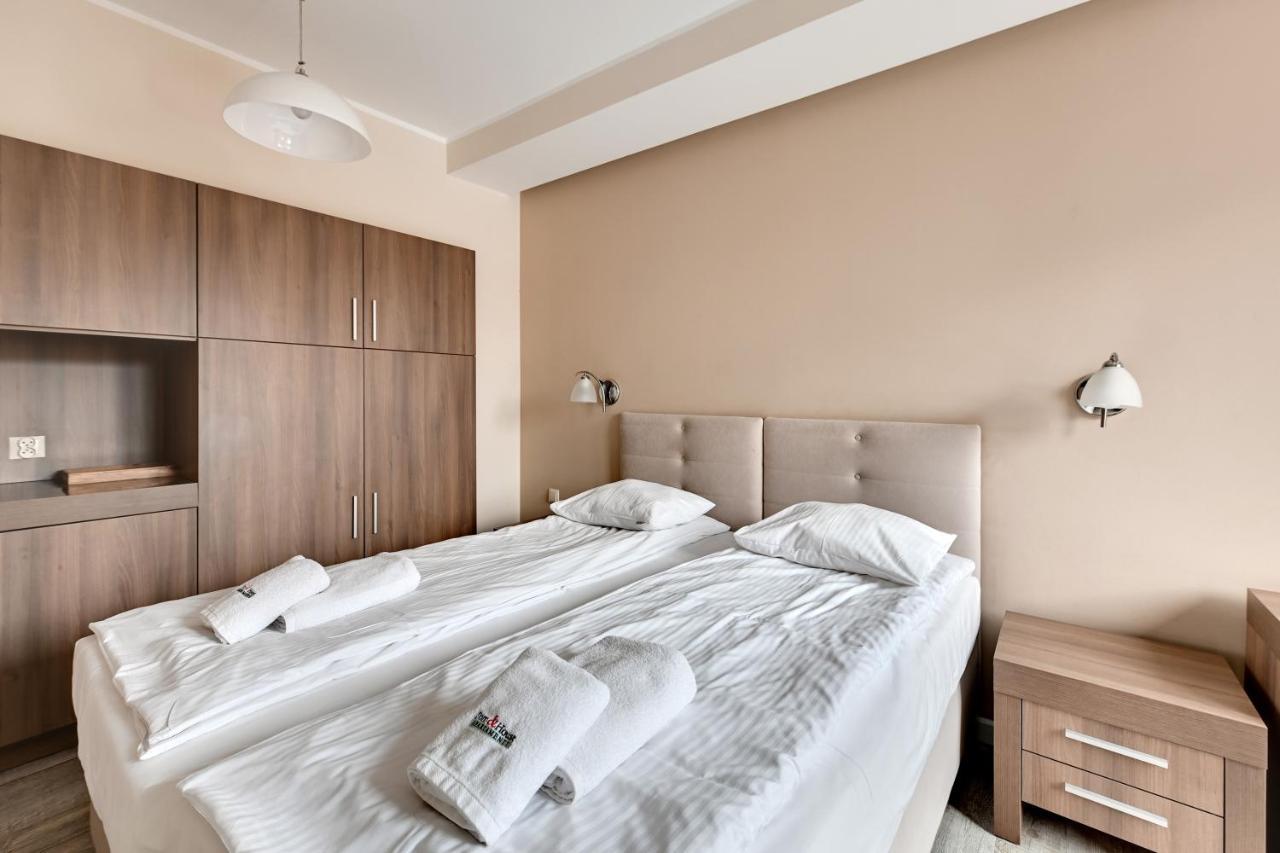 Dom & House - Apartamenty Nautilus Jelitkowo 50 Metrow Od Plazy Гданск Екстериор снимка